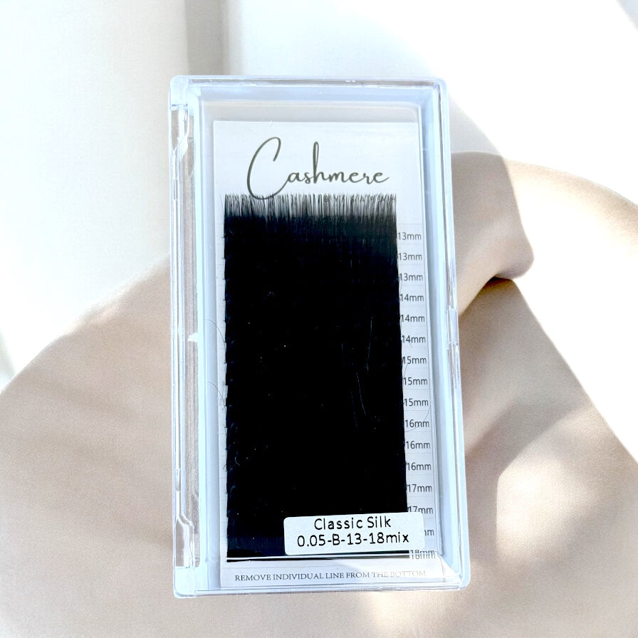 Cashmere by Sarah 0.05mm / Silk Classic Mixed Tray