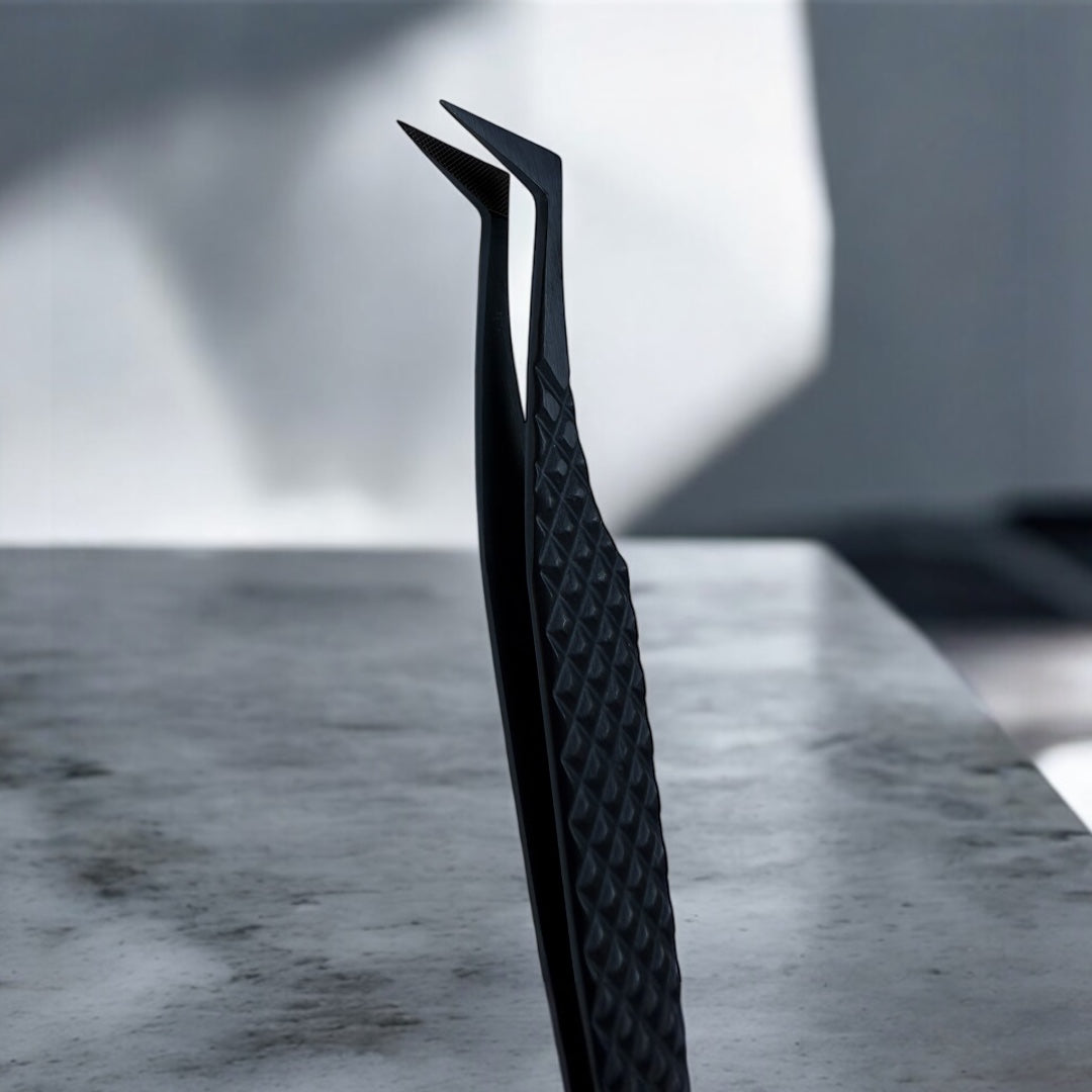Cashmere Black Fiber Tip Tweezers