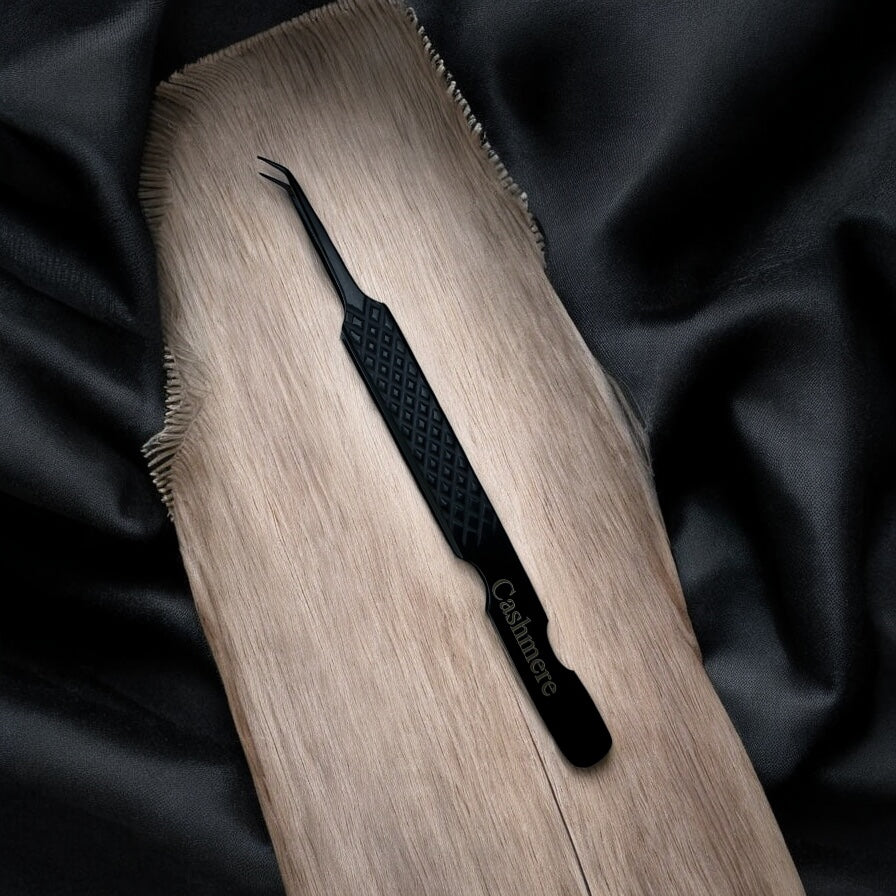 Cashmere Black Fiber Tip Tweezers