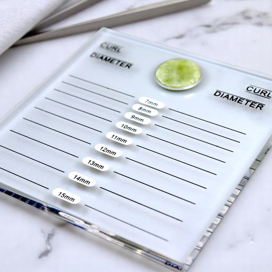 Plexiglass Lash Board